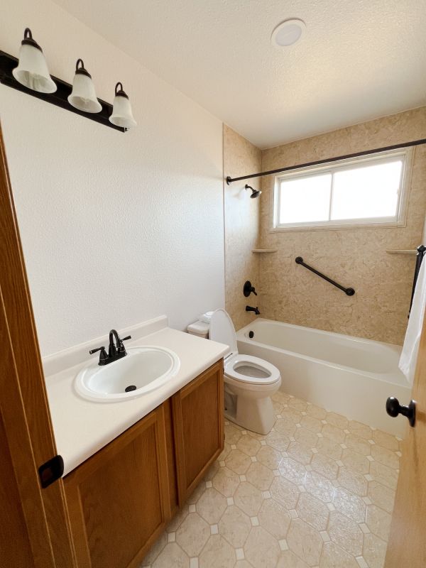 Top Bathroom Remodeling Companies in Belfair, WA